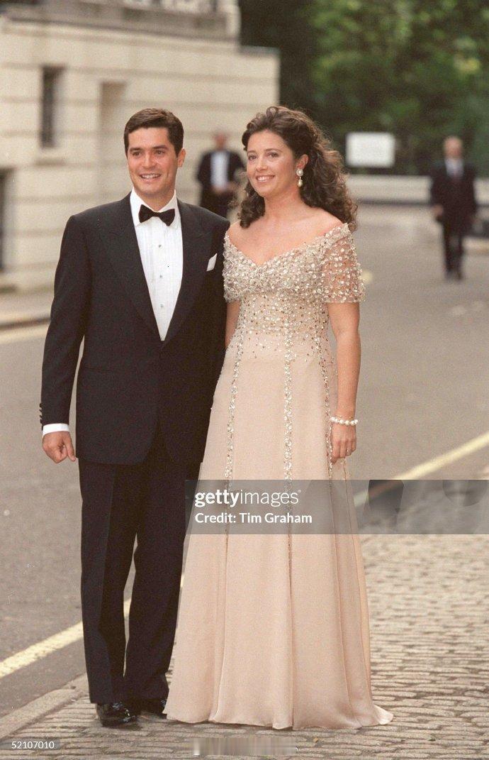 1999年7月婚礼前两天，希腊艾丽西亚公主（末代国王康斯坦丁二世和帽带王后安妮-