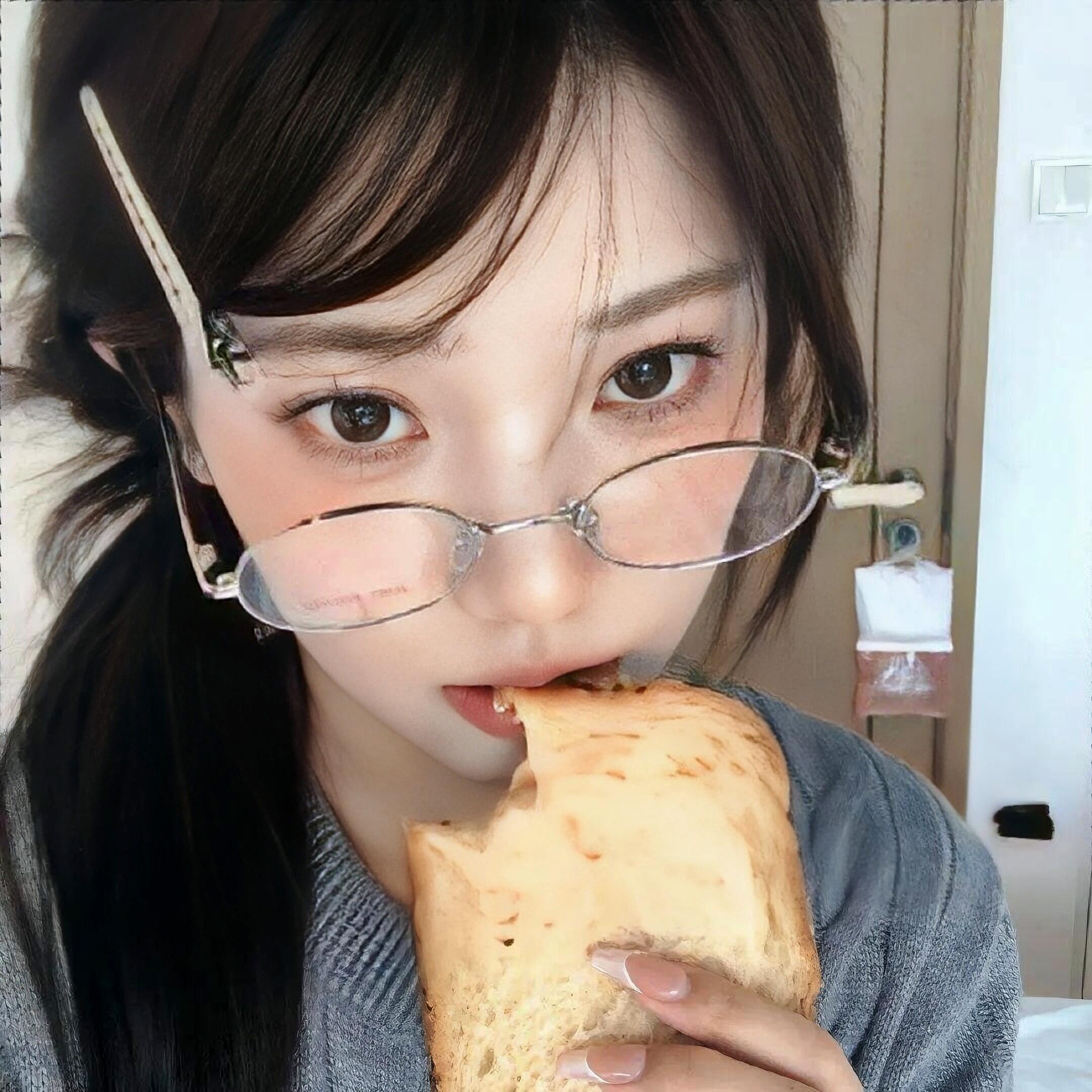 WeChat｜氛围感女生头像