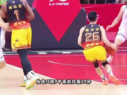 “这个老6真的强！庞峥麟打出赛季至今最高效的一场比赛，他能入选中国男篮吗？”