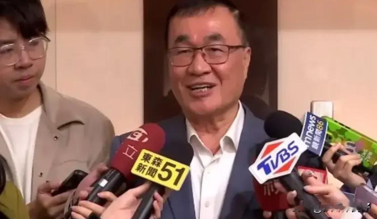 到底何时全身心投入新北选战？李四川给出明确时间点随着2026的临近，绿营早早