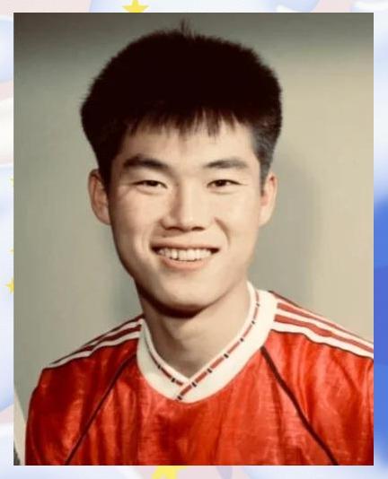 曼联俱乐给宿茂臻部发下试训首周酬劳——30英镑。那是他职业生涯第一次在海外拿到钱