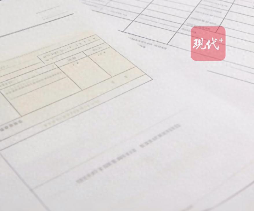 “奇葩！”女子在一周内先后与男友及男友的同卵双胞胎兄弟发生关系，而后诞下一女。兄