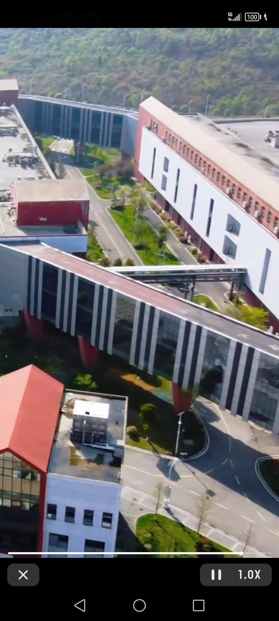 原贵州富士康工厂挺让人唏嘘的。2014年3月1日，富士康与贵州省贵安新