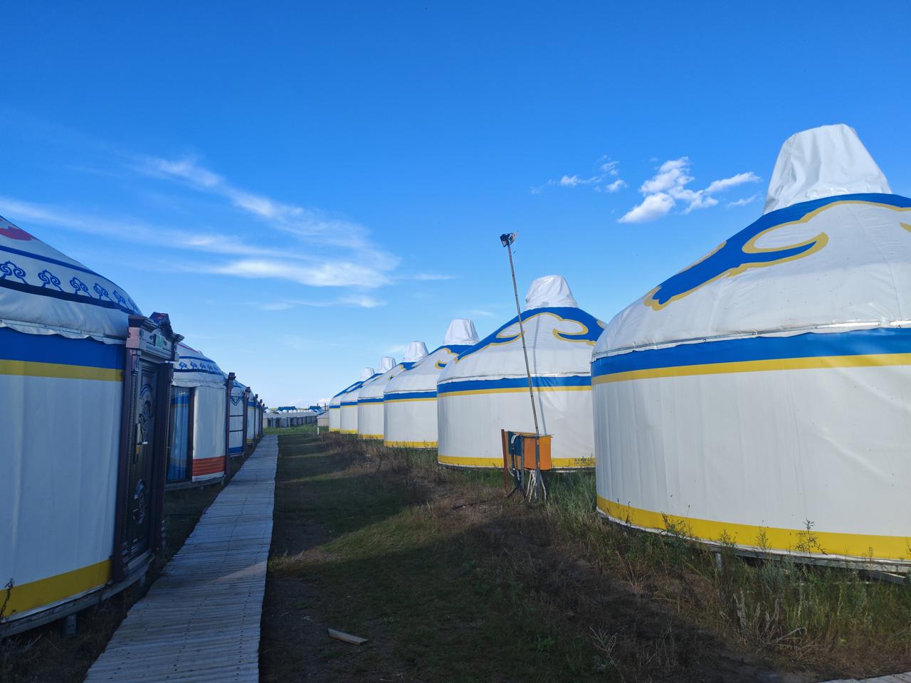 晒图笔记大赛呼伦贝尔大草原，蓝天白云绿草原，牛羊马群蒙古包！海拉尔，白桦林，牧区