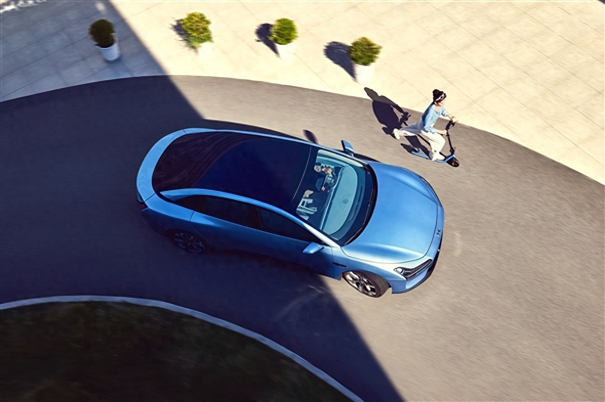 小鹏汽车公布OTA计划：每季度大更、二季度自动驾驶大突破