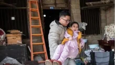 2019年，陕西一男子爱上重庆女网友，为了追求这个女网友，男子不顾一切奔赴重庆表