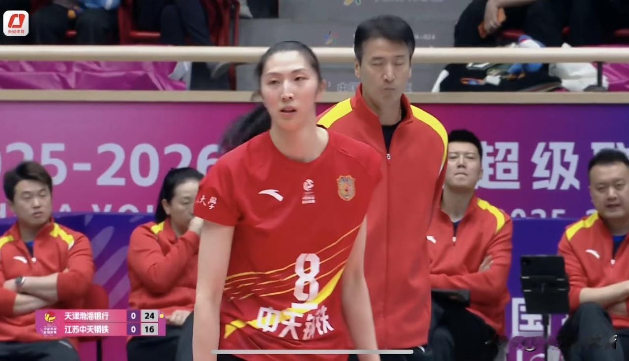 真的没有想到第一局天津女排能吊打江苏女排！江苏吴梦洁一点攻，小二传张籽萱打这种半