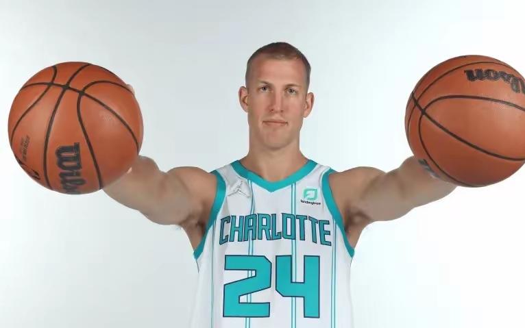 朱芳雨下手了！CBA外援市场广东队准备捞一条“大鱼”！“大鱼”决定广东队未来3大