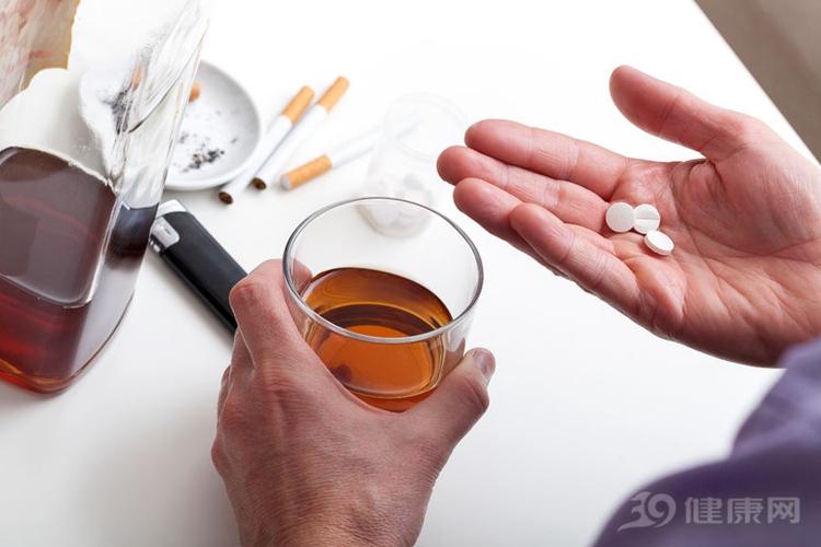 喝酒后, 这5件事不能马上做! 太多人做错了