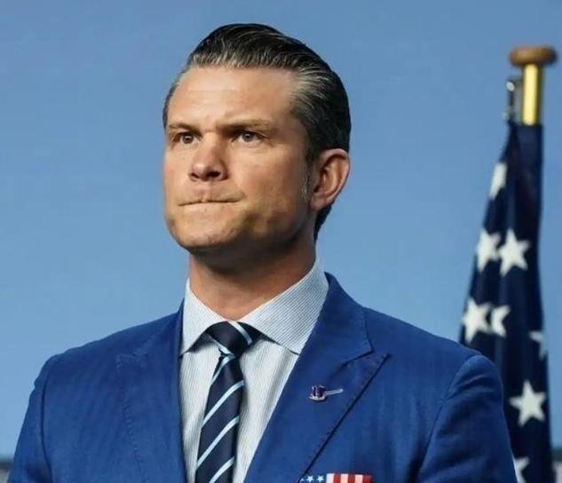 炸锅！特朗普罕见表态，再加上美国专家松口，台海风向彻底变了。 两人言辞直指核