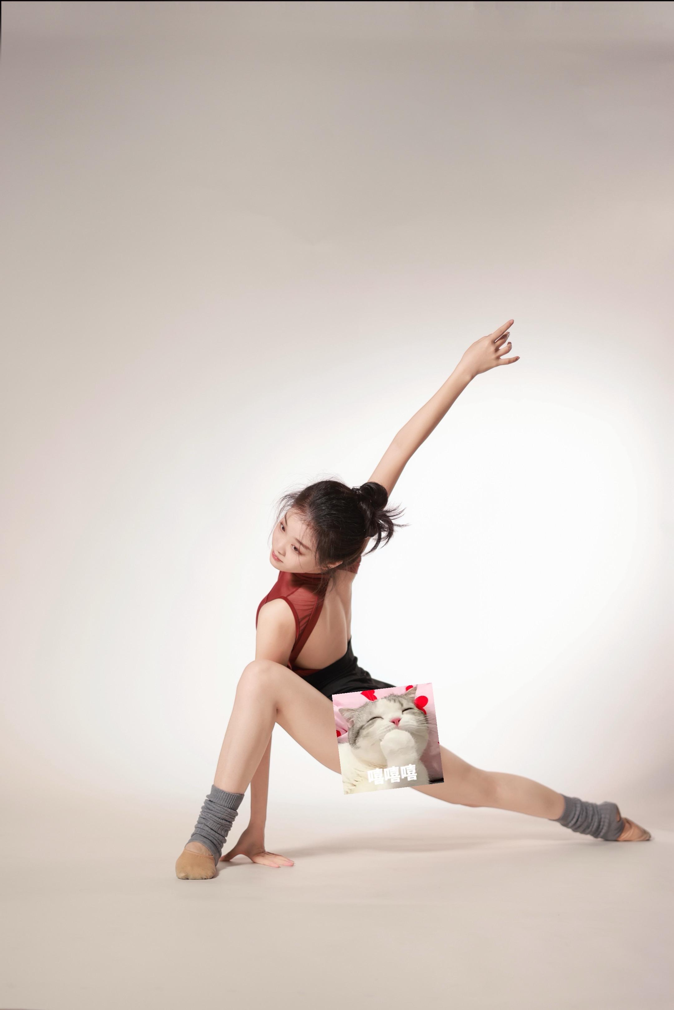 每个舞蹈生都想尝试的艺术写真。出境小仙女