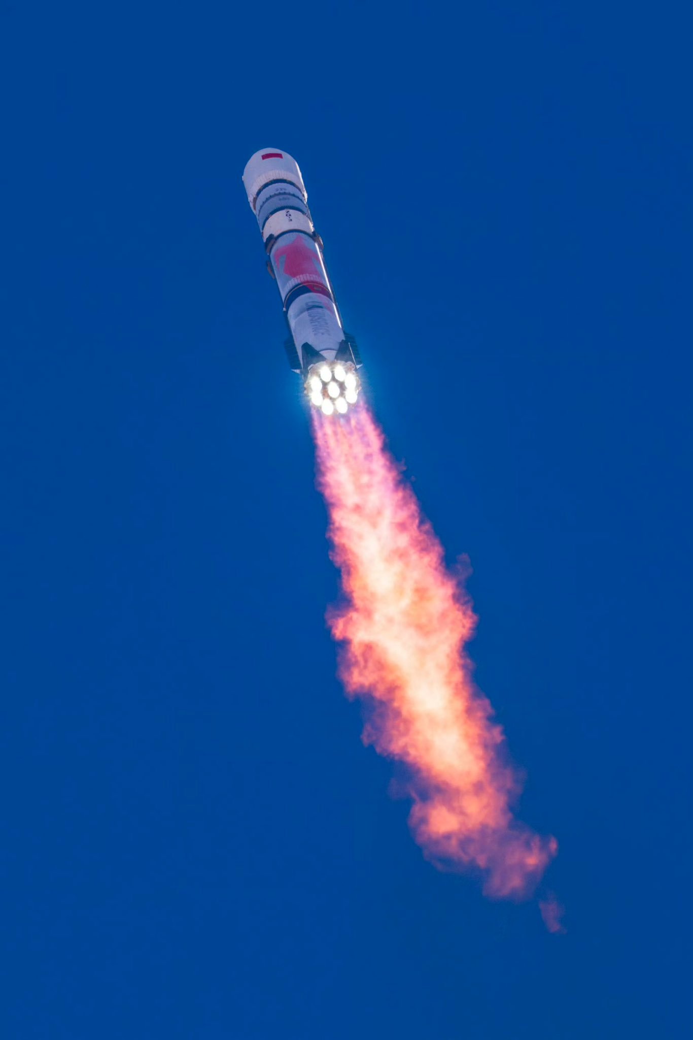 2025中国商业航天融资飙升186亿，可回收火箭与卫星互联网引领产业‘提速期’