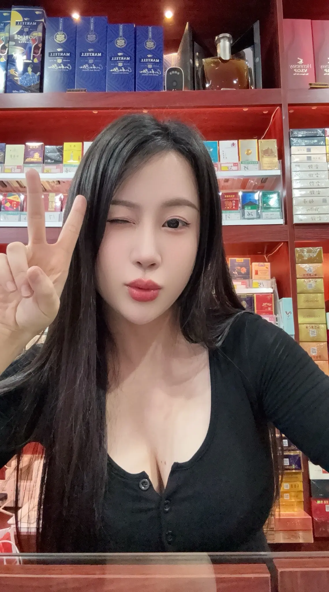 生活碎片记录 实体店老板娘守店的一天 守店小姐姐的日常 女店主日常分享...