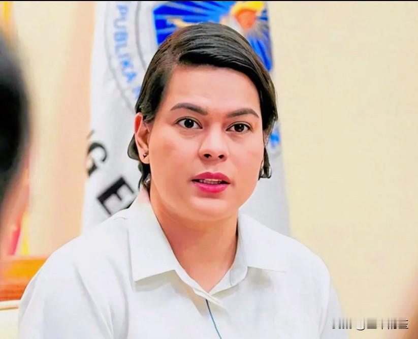 菲律宾副总统莎拉.杜特尔特周一抨击总统小费迪南德·马科斯在调查反常的防洪项目腐败