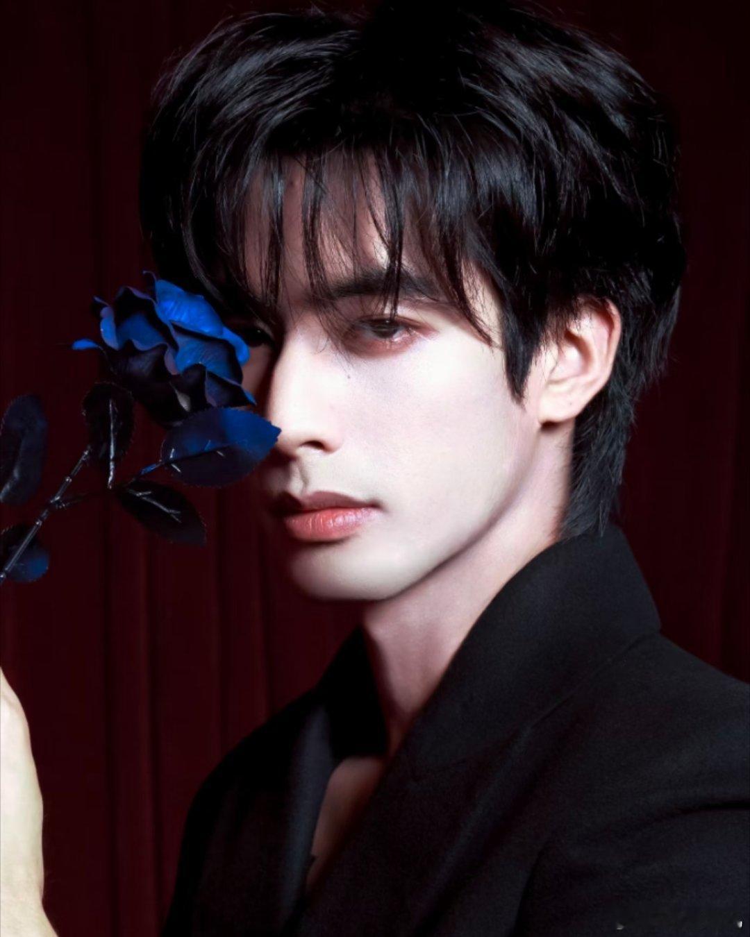 《骄阳似我》算不算爆？现在看数据确实还有上升空间，但它的潜力是真不小。腾讯拉新年