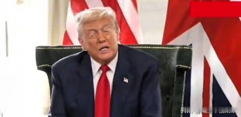 哎呦，美国的脸真大！特朗普下最后通牒，不辞职就动武11月30日，特朗普与