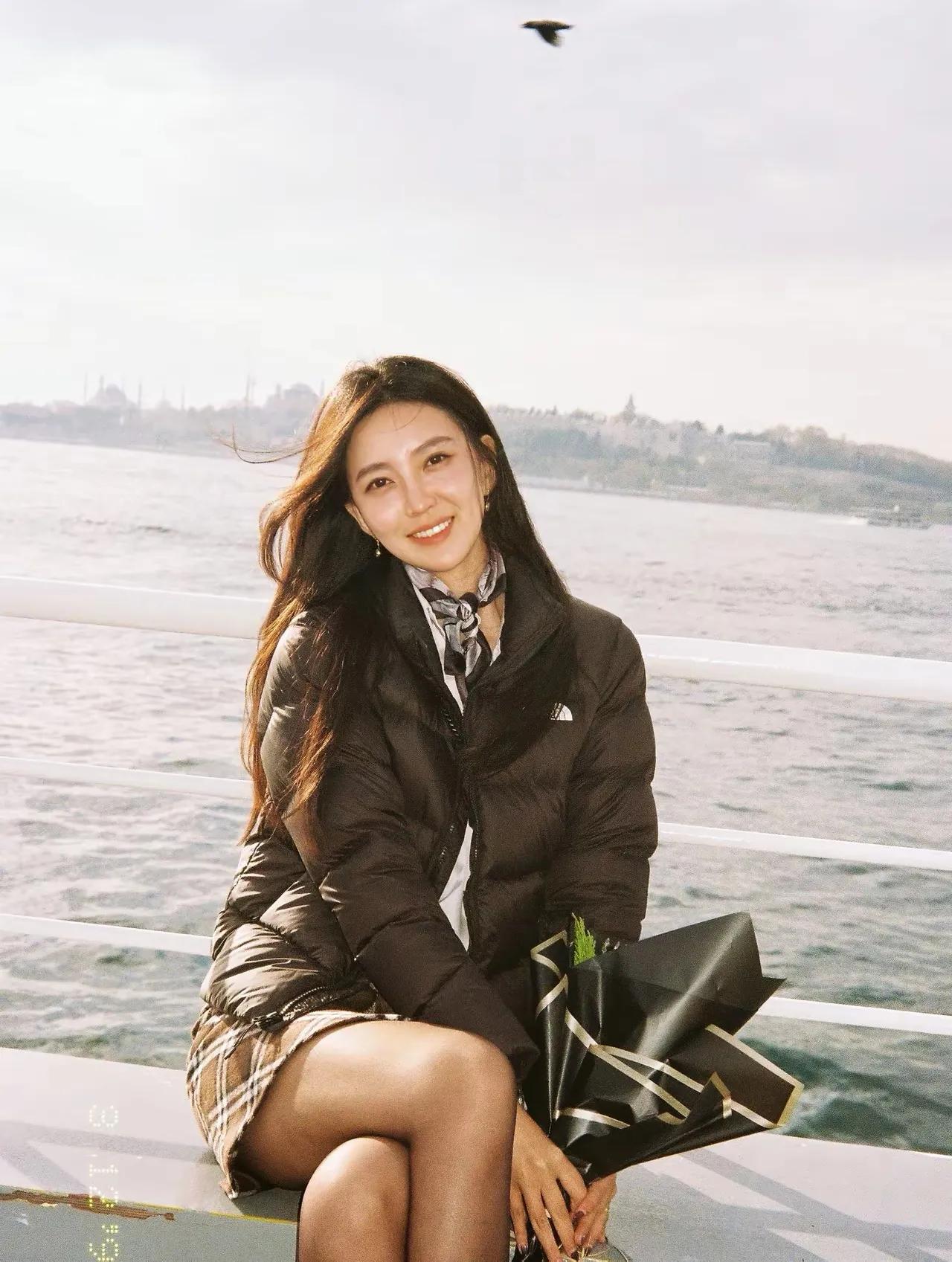 让你再看我一眼，是否还会有感觉？有什么东西看不见但很重要女孩子怎么穿搭既时尚又好