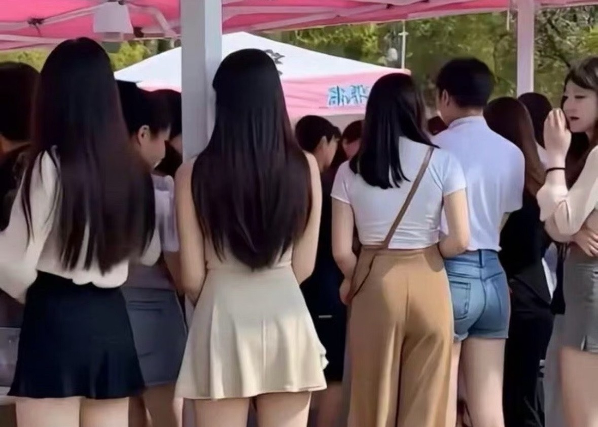 这是哪个公司招人？我也想去上班！