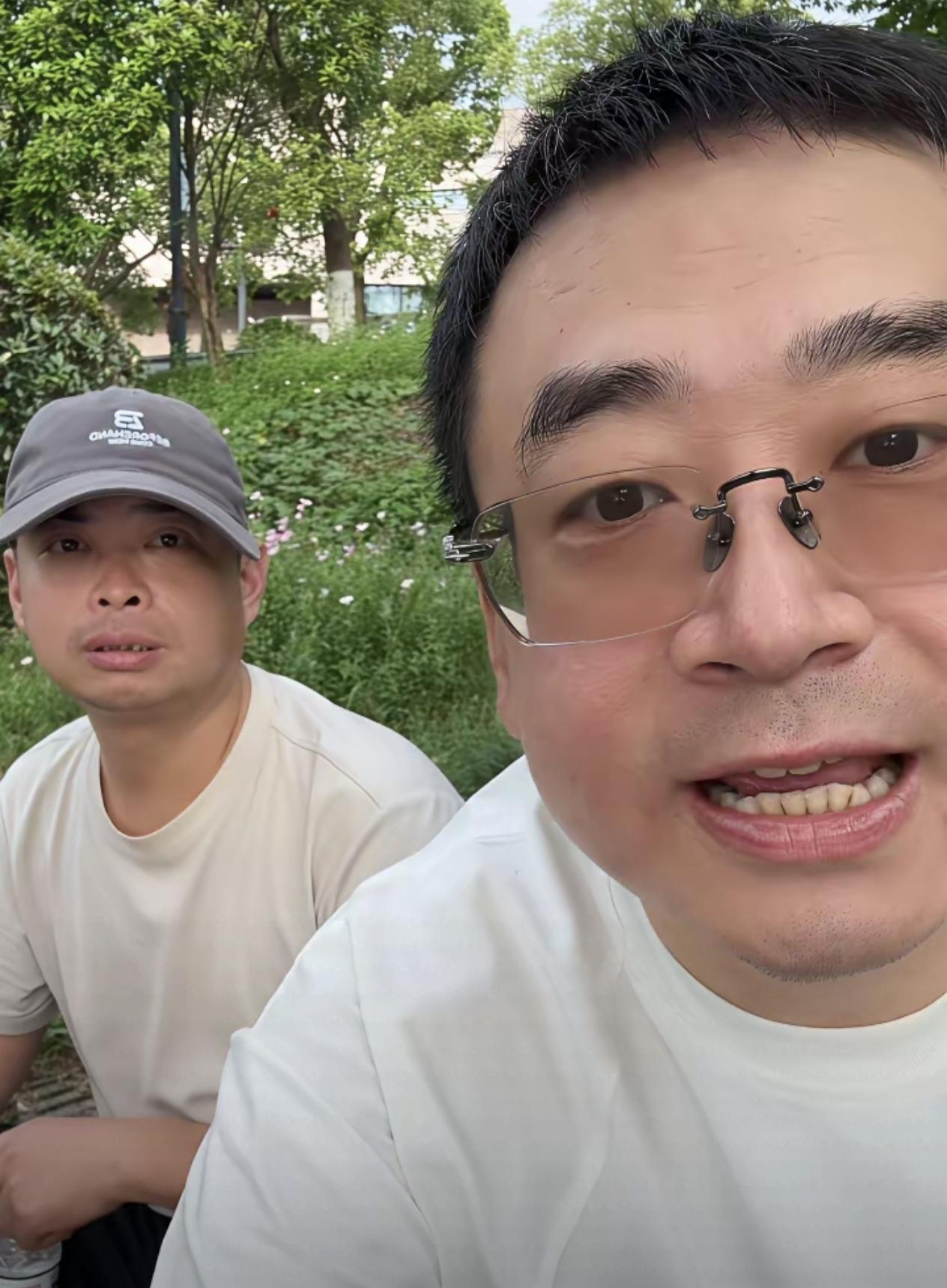 姐姐们家人们早上好；现在早晨4点42分，听到帮主老弟昨天这话，说得是真直接啊，
