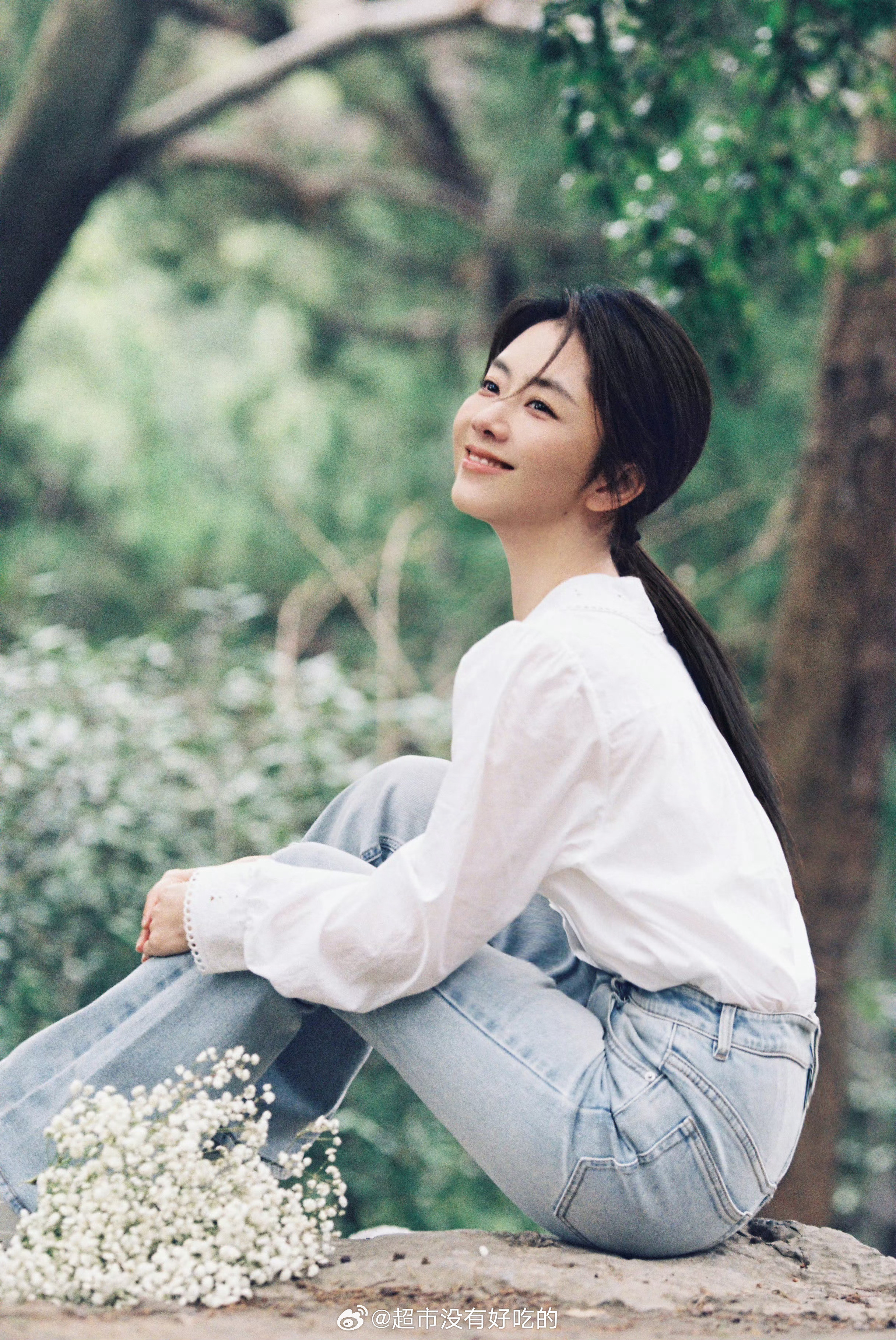 谭松韵略微出手白月光就回来了谭松韵《我的山与海》今晚开播，谭松韵这组剧宣大片完全