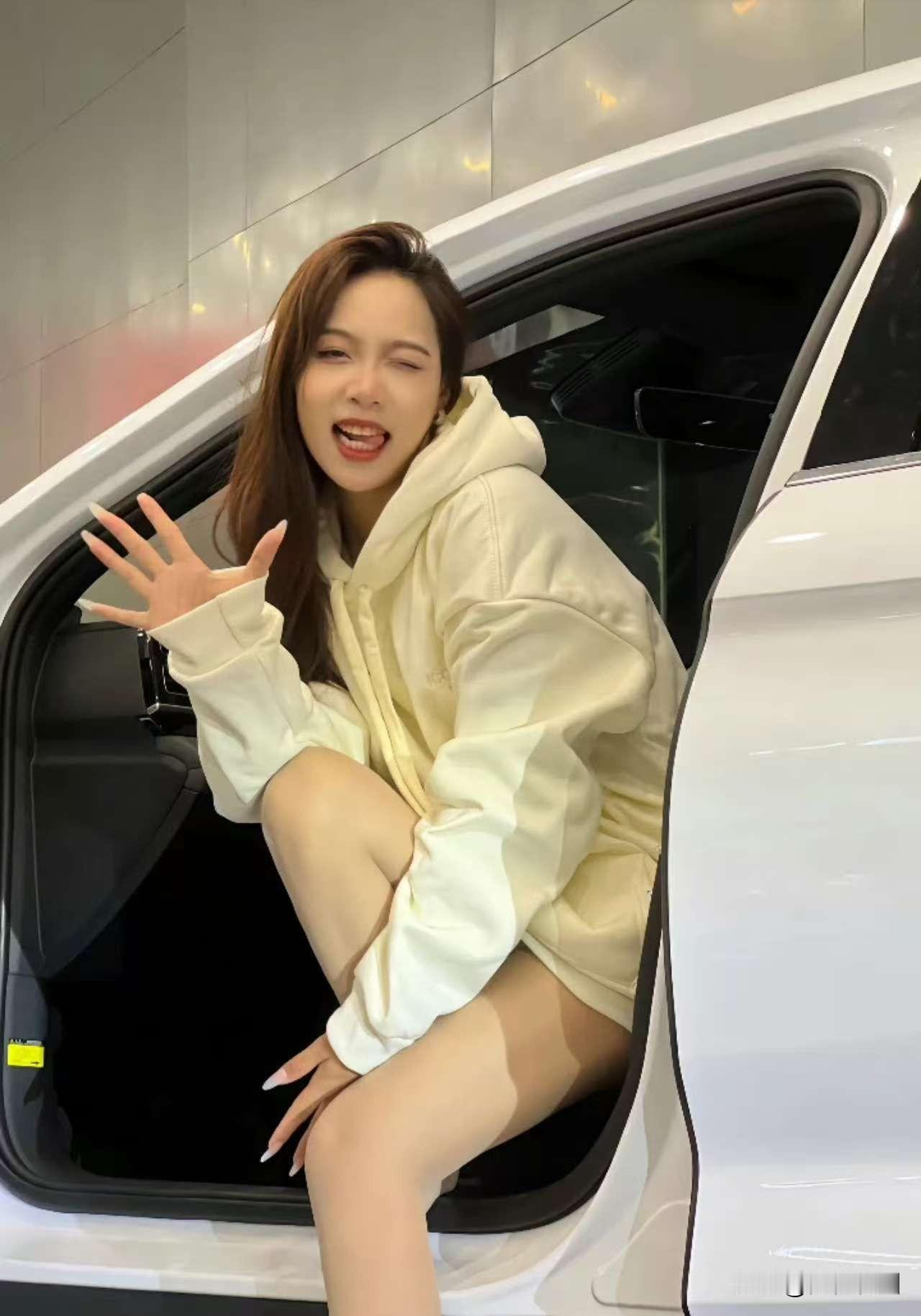 喜提新车心里确实很美