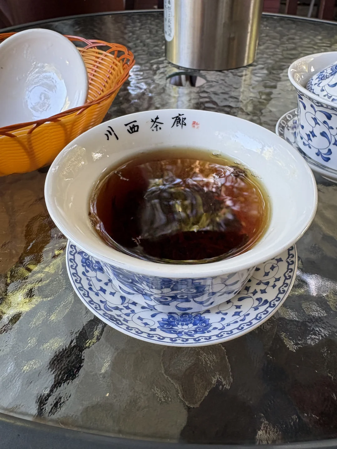 #成都茶馆，#杜甫草堂附近川西茶廊，能买的东西如图，胜在少人，在杜甫草堂逛了一个