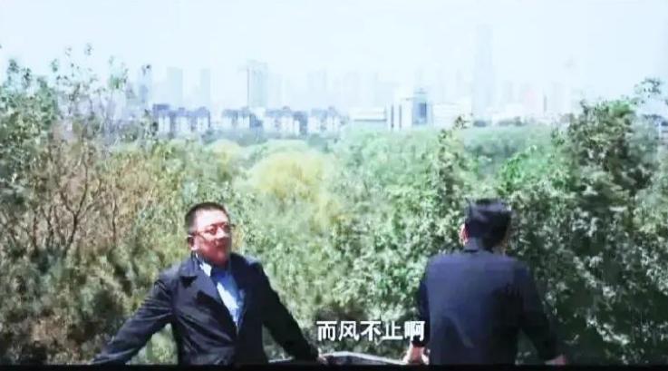 陈胜龙犯的是死罪，临死也要拉几个垫背的。大限将至，陈胜龙的报复计划已近尾