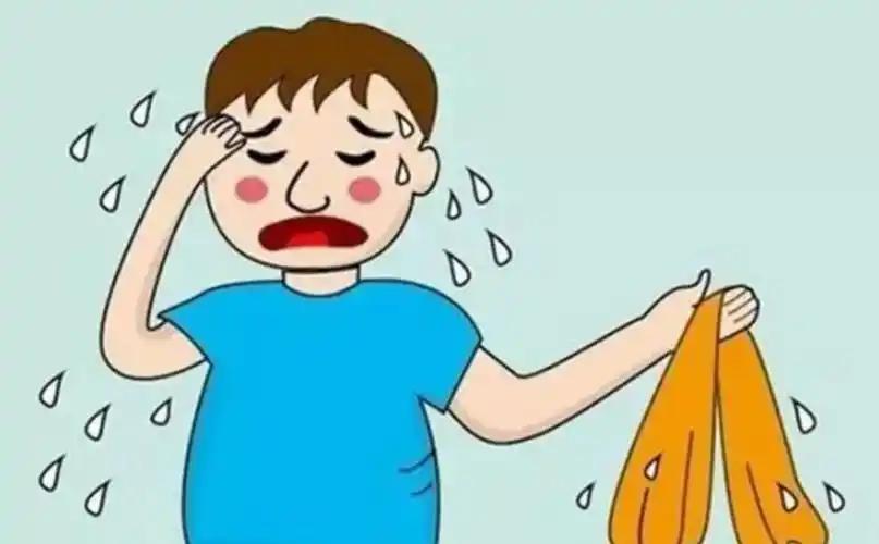 这4症状被视为“更年期”，提醒女性：过度干预可能只会有害无益更年期，不是绝症