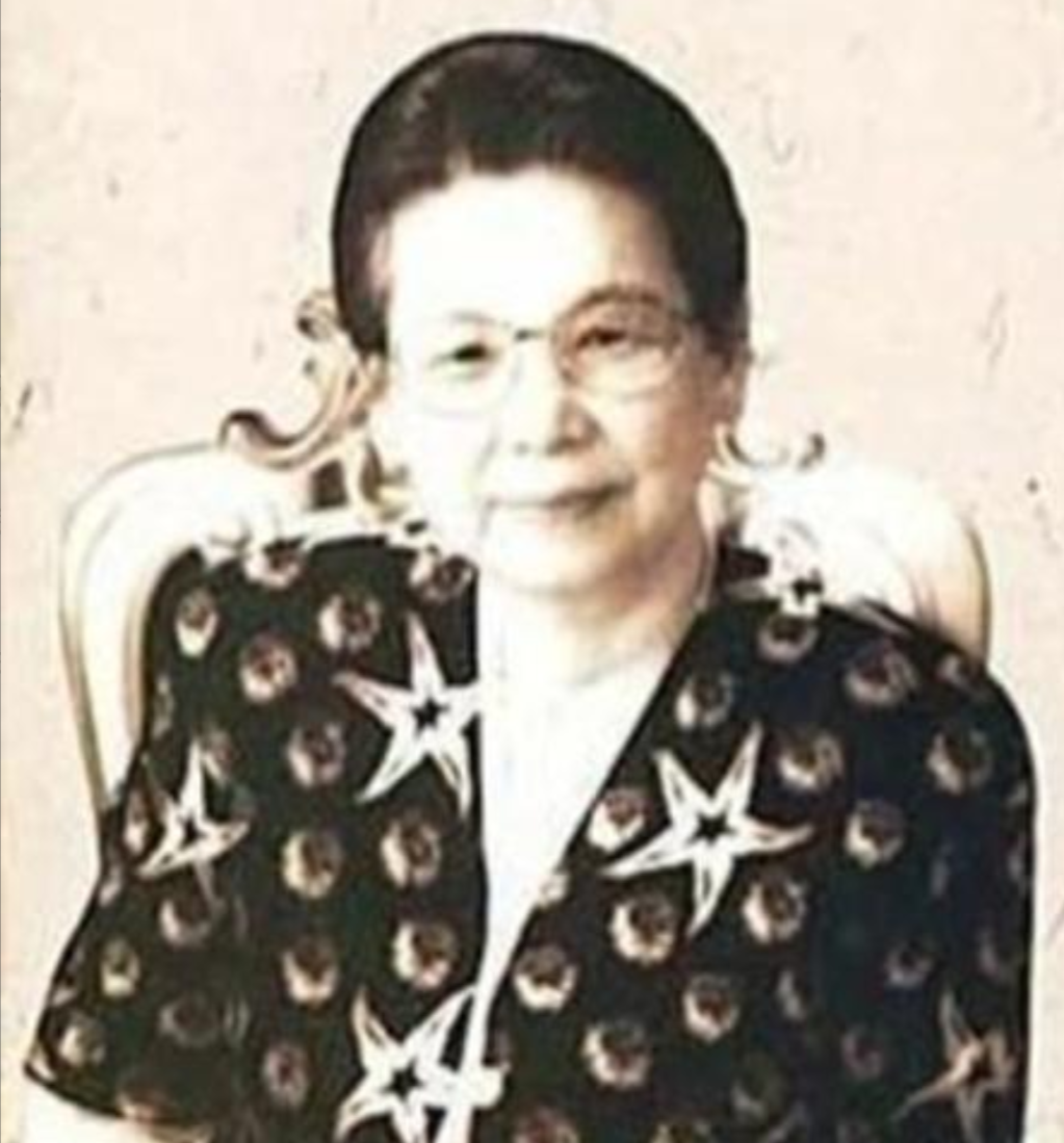 1988年，杨尚奎遗孀水静要去美国，李先念得知后，立马下令：“查查领事馆发证的人