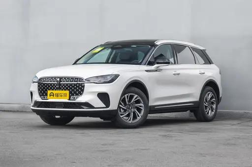 同样18万左右，买新冒险家尊悦，还是二手四驱尊雅？ 最近看林肯冒险家，我反而