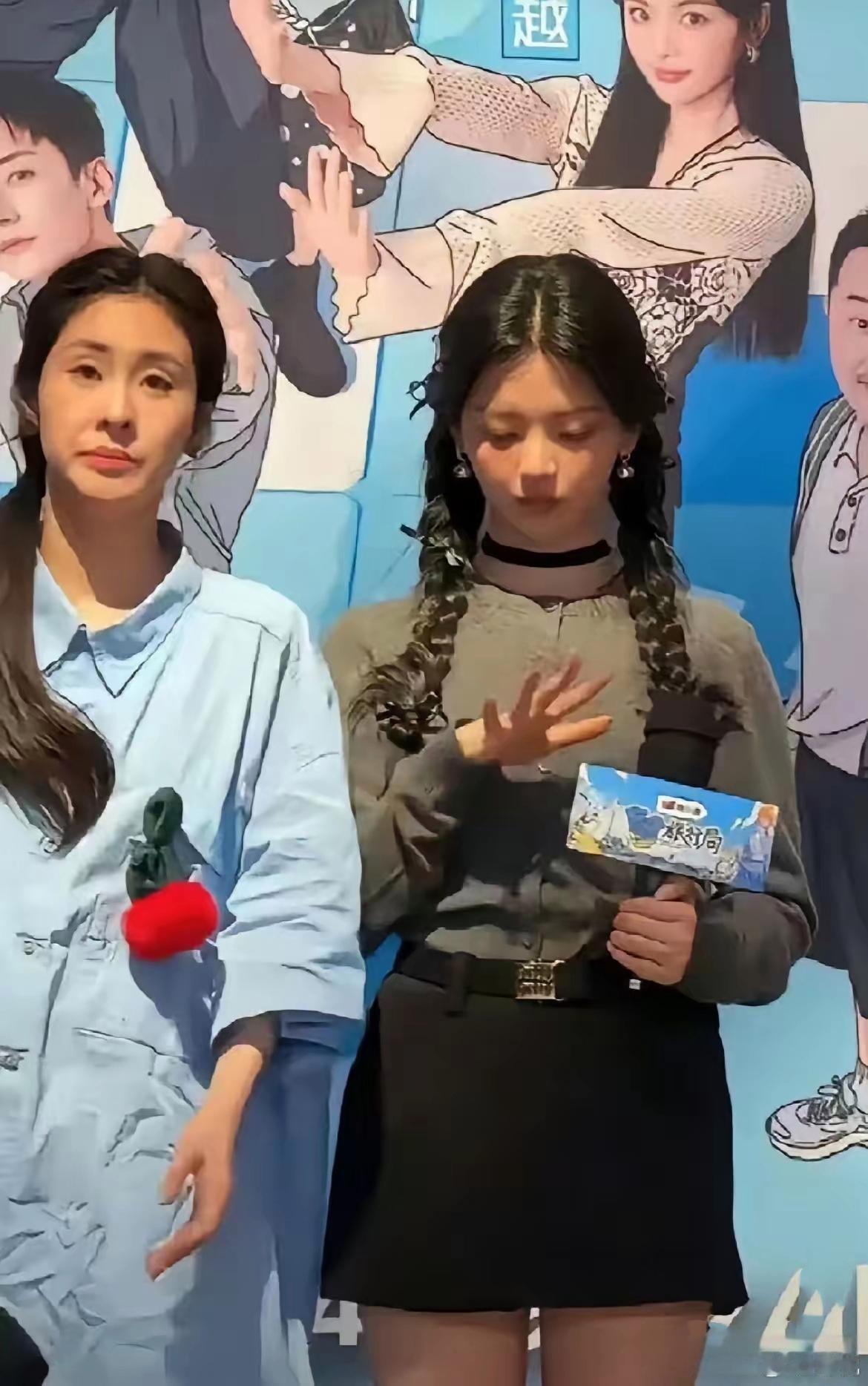 张碧晨和杨超越同框的时候，长脸和圆脸的区别一下子就看出来了