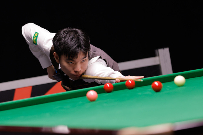 斯诺克世锦赛资格赛: 范争一10-4战胜默滕斯, 成功晋级正赛