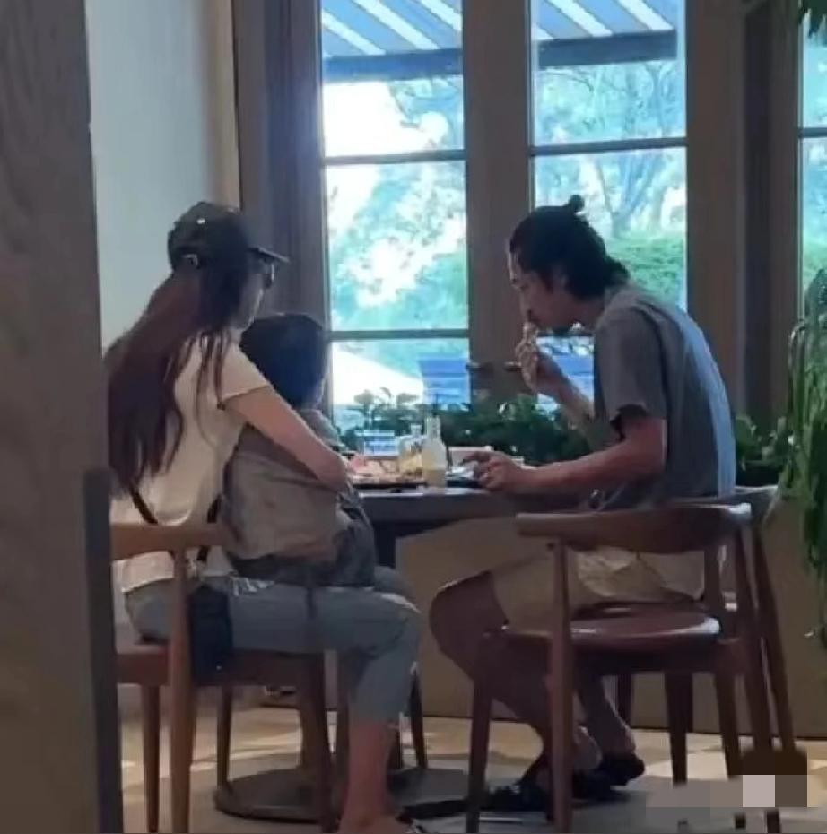 林志玲的择偶标准，为何被群嘲看到最有共鸣的说法，就是林志玲老公给人一种随时会