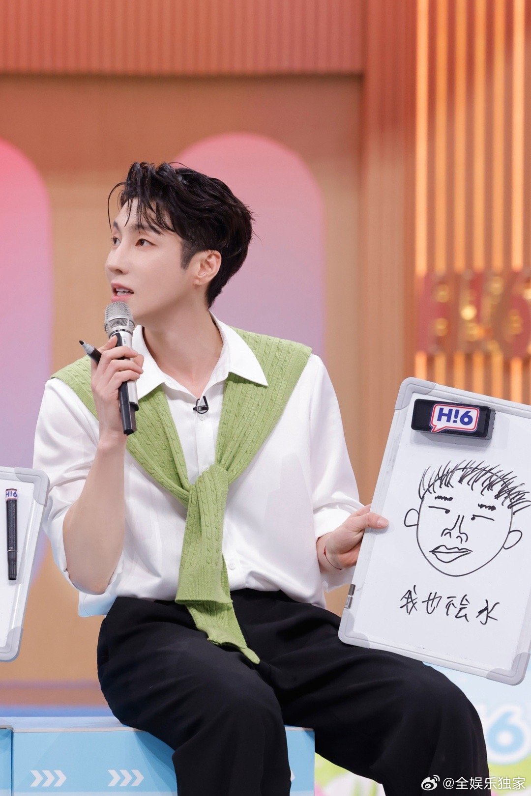 你好星期六春日穿搭灵感你好星期六这才是春天该有的样子！你好星期六穿搭，温柔清新，