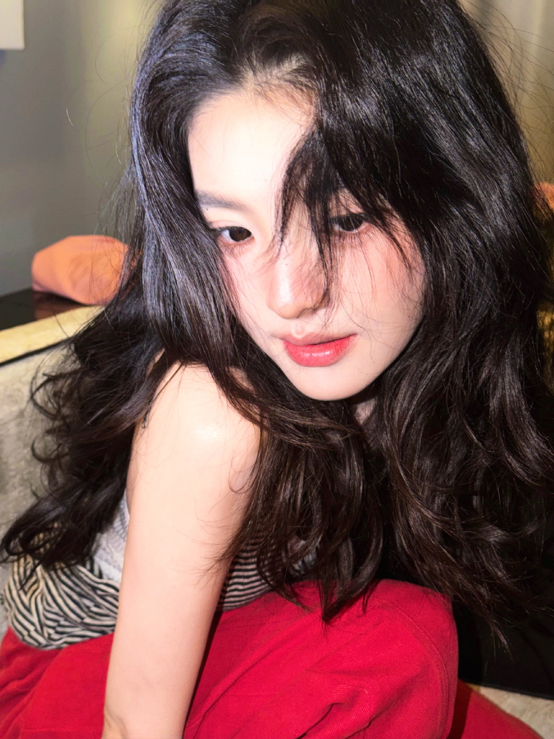 #章若楠#我被美的已经不知天地为何物了#请看这章#​