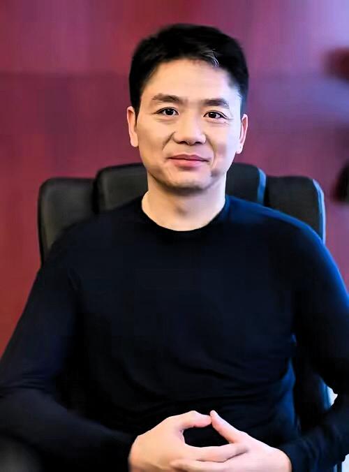 刘强东怕是偷着乐到心坎里了不是京东的商业版图再扩张也不是又登上了财富榜单而