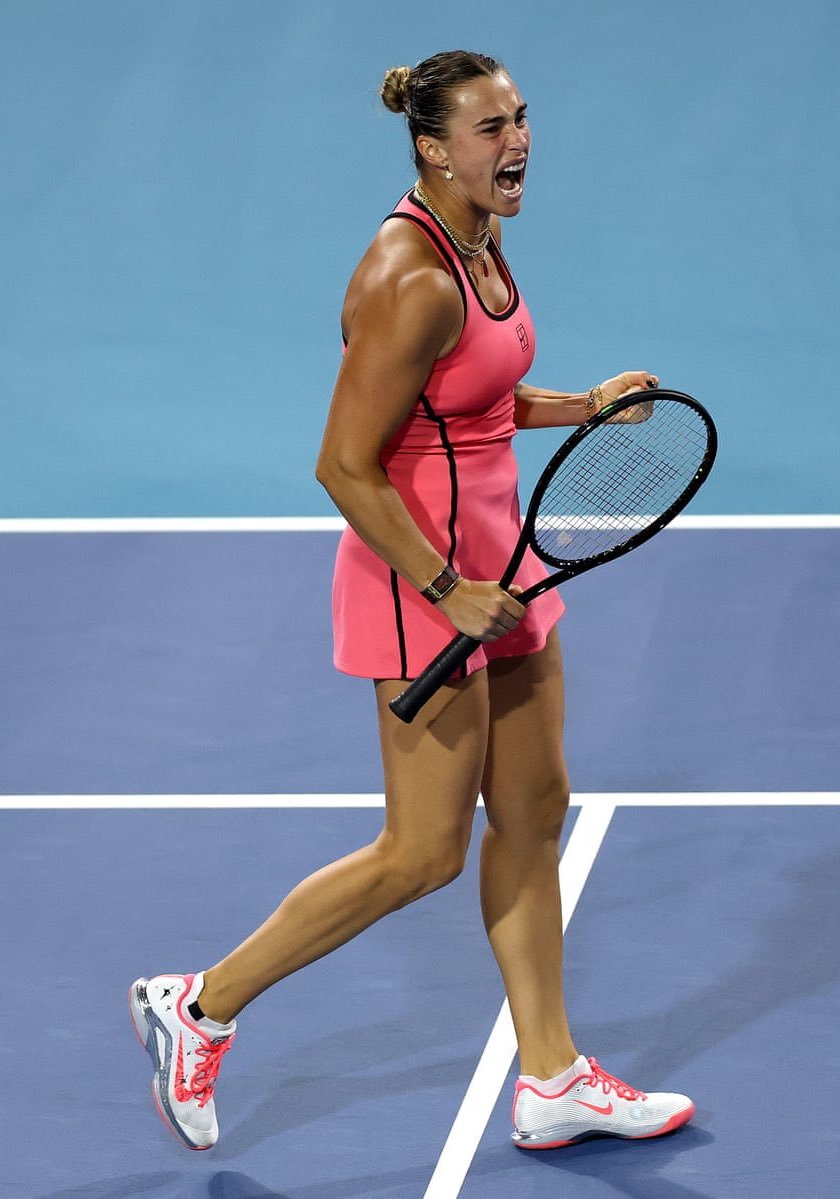 春风得意马蹄疾！萨巴伦卡成为继格拉芙、克里斯特尔斯、阿扎伦卡、斯瓦泰克之后，第5