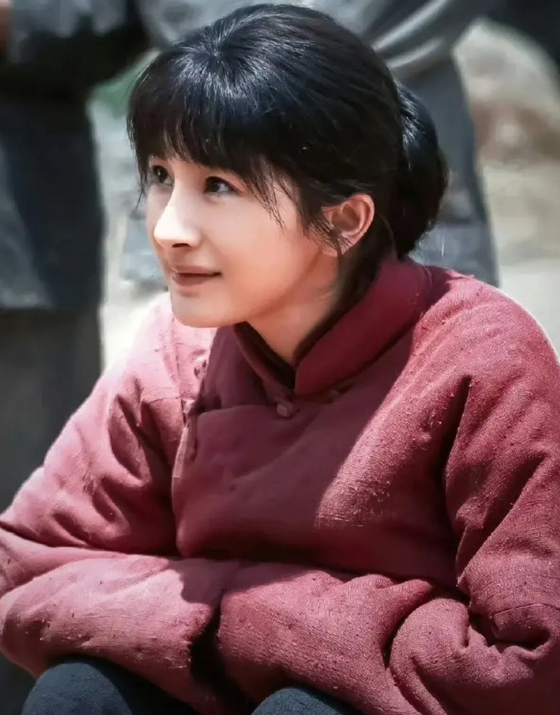 杨幂的现状给所有演员提了醒，就是你再有钱再有资源，演戏没天赋，也千万别硬撑，真的