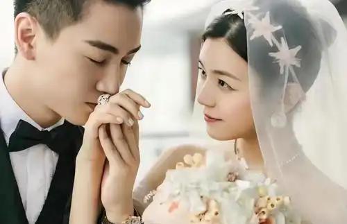曾经陈妍希迫不及待想结婚，谁知成婚9年后，陈晓却迫不及待想离婚！在陈晓跟陈妍