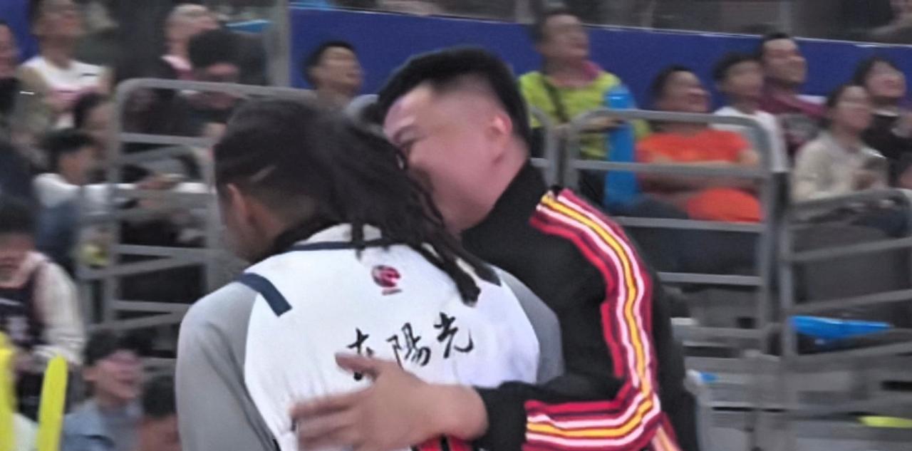 广东下赛季打赢山西概率有多大！恕我直言，想夺冠路上要先过山西这一关，然后才有资格