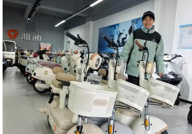 对于新国际电动车有点不懂，为何刚换没几年，又出来个新国标，而且还限速，就比自行车