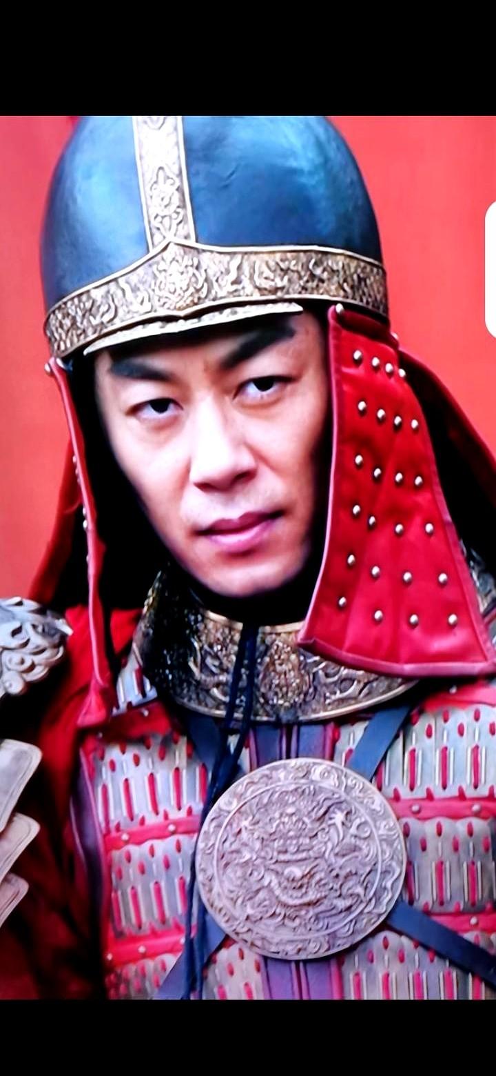 终于，经过六集长跑，本该是古平原该娶到手的白依梅，最后自做主张选择嫁给了李成李大