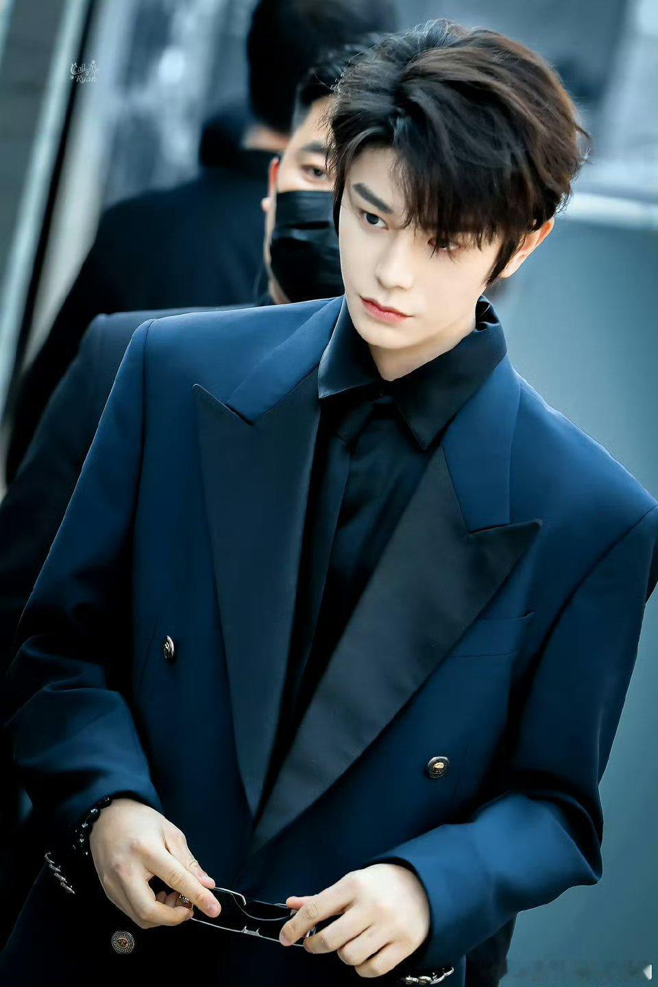 丁禹兮今日活动路透，贵公子既视感