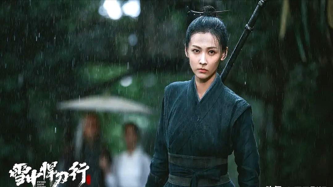 “杀世子，夺青鸟”是电视剧《雪中悍刀行》播出期间广泛流传的弹幕梗，这也代表着观众