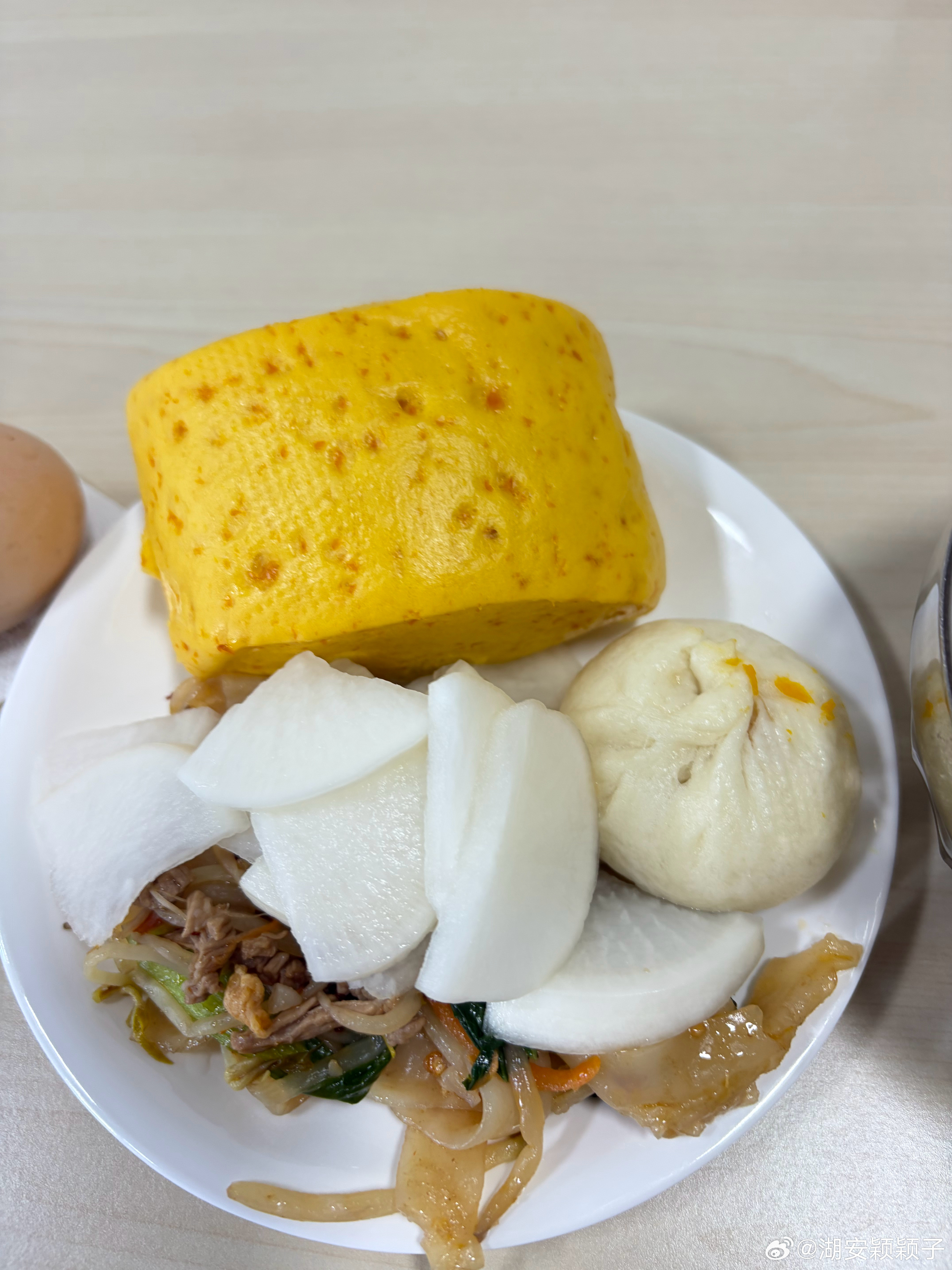 今天吃到了小笼包