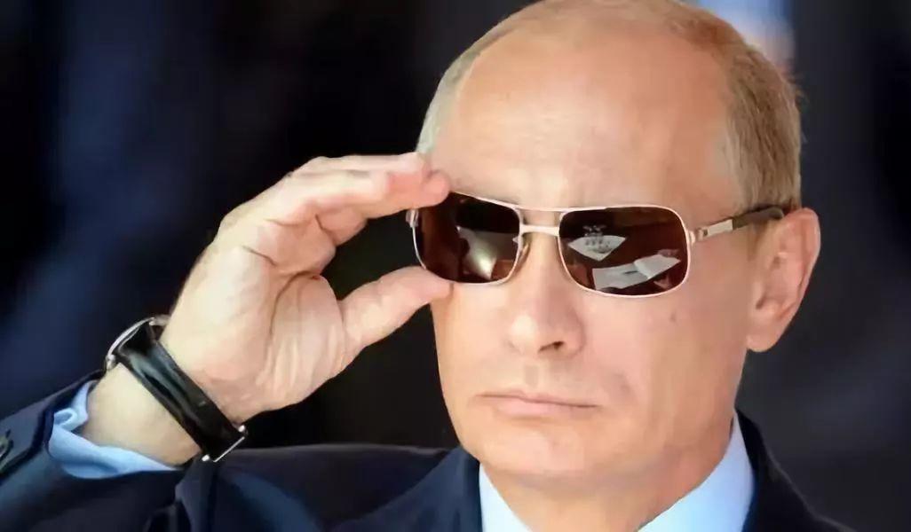 最新重磅消息，12月2日，俄罗斯国防部扔出了一个大招，前线战局彻底炸了！