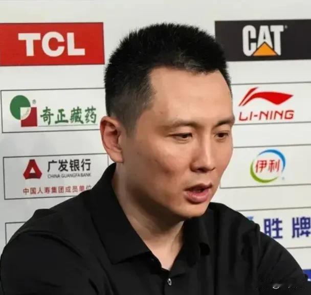 上海队是会选择在第四场夺冠，还是会选择回主场卖一场票？我觉得只要上海队正常发挥，