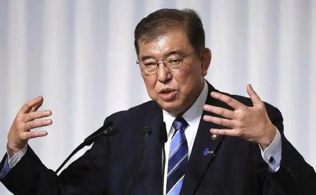 石破茂这次可算坐不住了！他当着全日本人的面放了句狠话：跟熊猫家对着干，大家可得掂