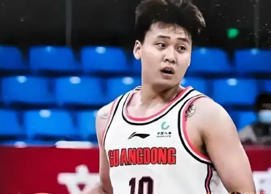 请神容易送神难，网上传新疆队要把赵睿交易出去，那纯粹是无稽之谈。赵睿这样的球员，