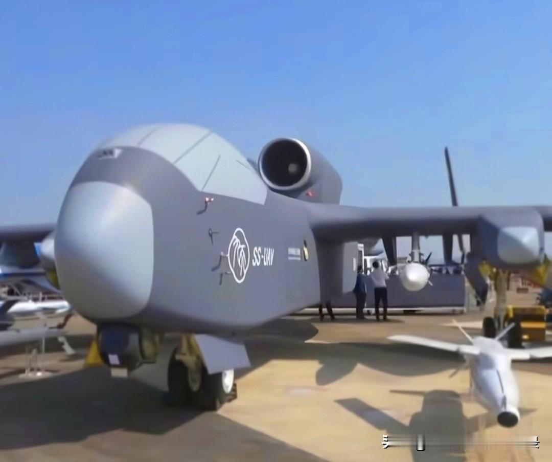 通过首飞的“九天”无人机和空警-600相关参数对比，如果后期将“九天”无人机的机